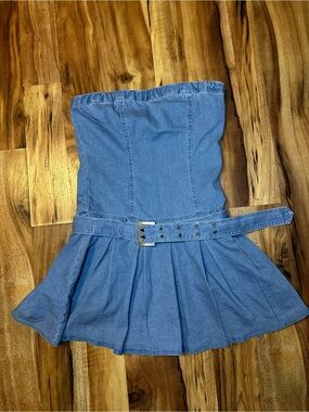 Fourteen Twelve Strapless Denim Romper Women’s Medium Belted Pleated Y2K Blue